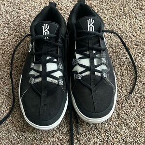 Nike basketball shoes, size 6.5 youth, black with white detail